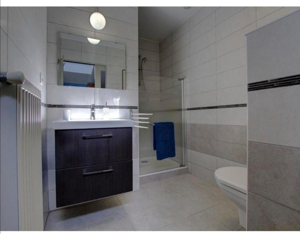 Chambres D'Hotes Les Vignes Montcet Екстериор снимка